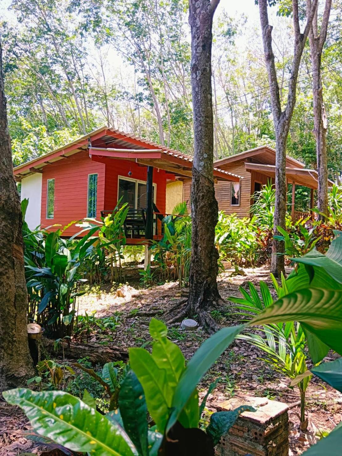 Lodge Lanta Maikeaw Ko Lanta